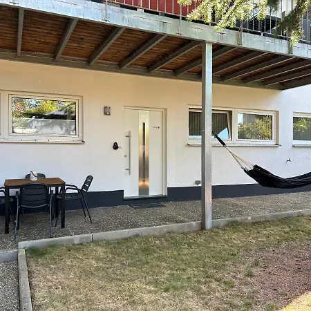 Lumiflats: Studioapartment - Terrasse - Garten
